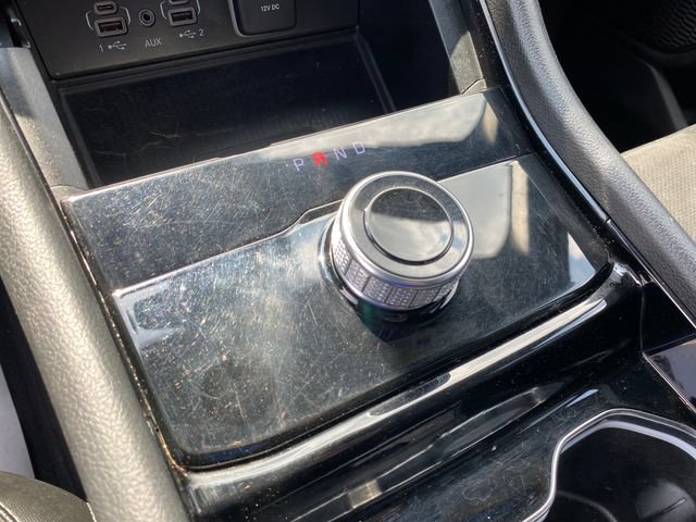 Used 2023 Jeep Grand Cherokee Altitude AWD/4WD image 13