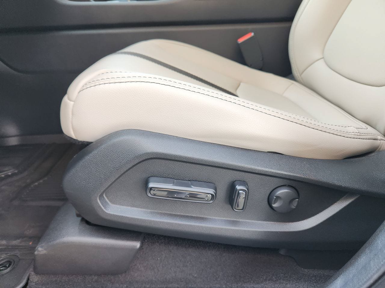 Certified 2026 Honda Passport RTL image 23