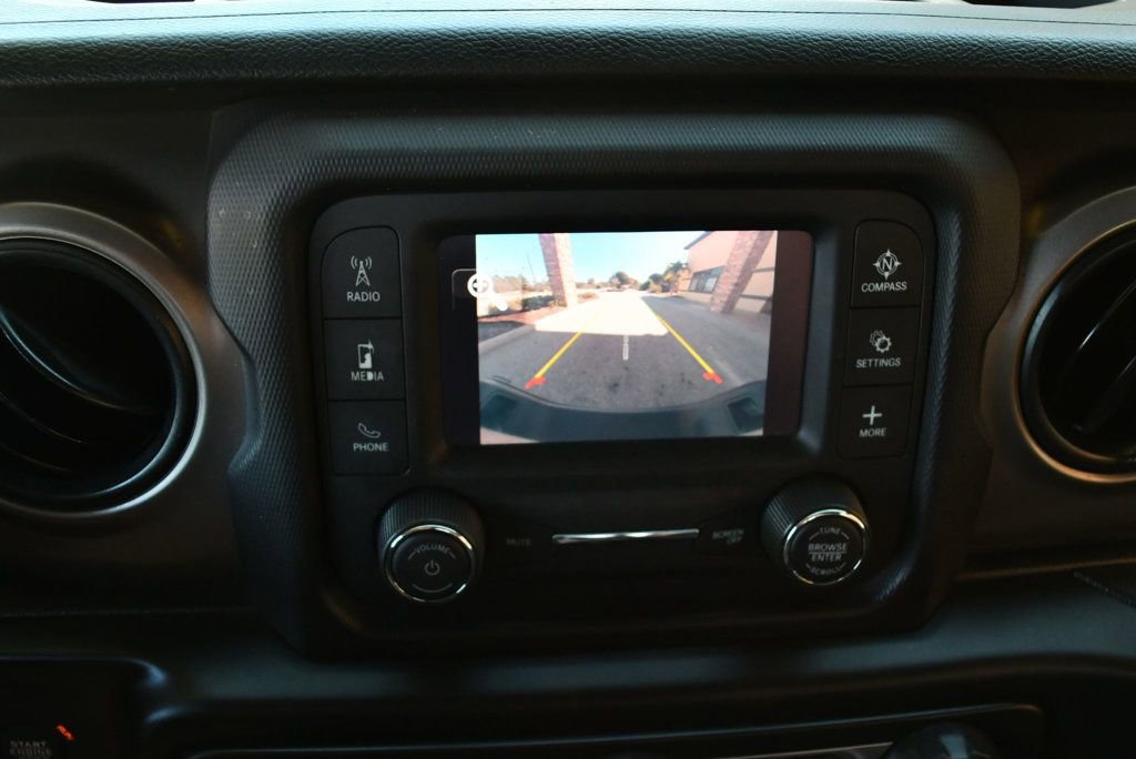 Used 2020 Jeep Gladiator Sport w/ Trailer Tow Package image 56