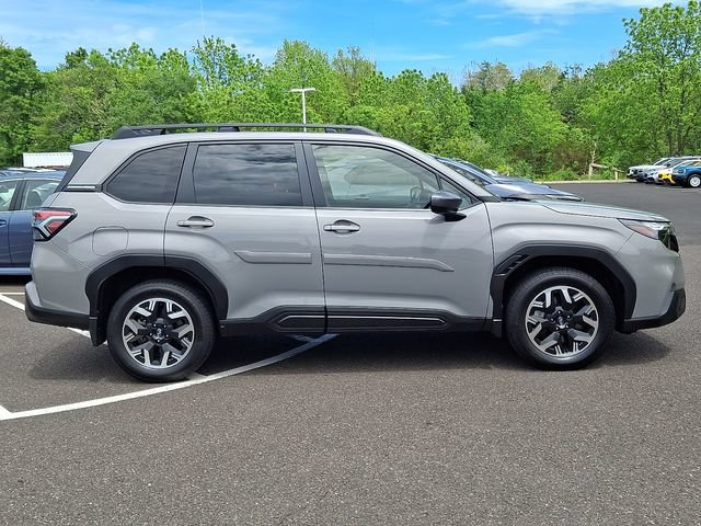 Certified 2025 Subaru Forester Premium AWD/4WD image 7