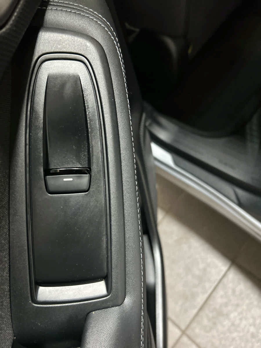 Used 2021 Subaru Forester Premium AWD/4WD image 26