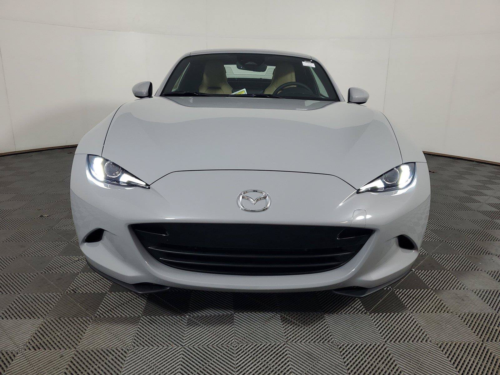 New 2026 MAZDA MX-5 Miata RF Grand Touring RWD image 2