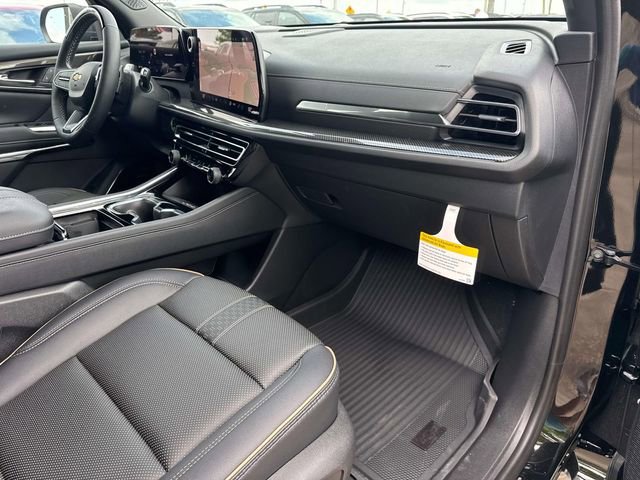 New 2026 Chevrolet Traverse High Country w/ LPO, Floor Liner Package FWD image 16