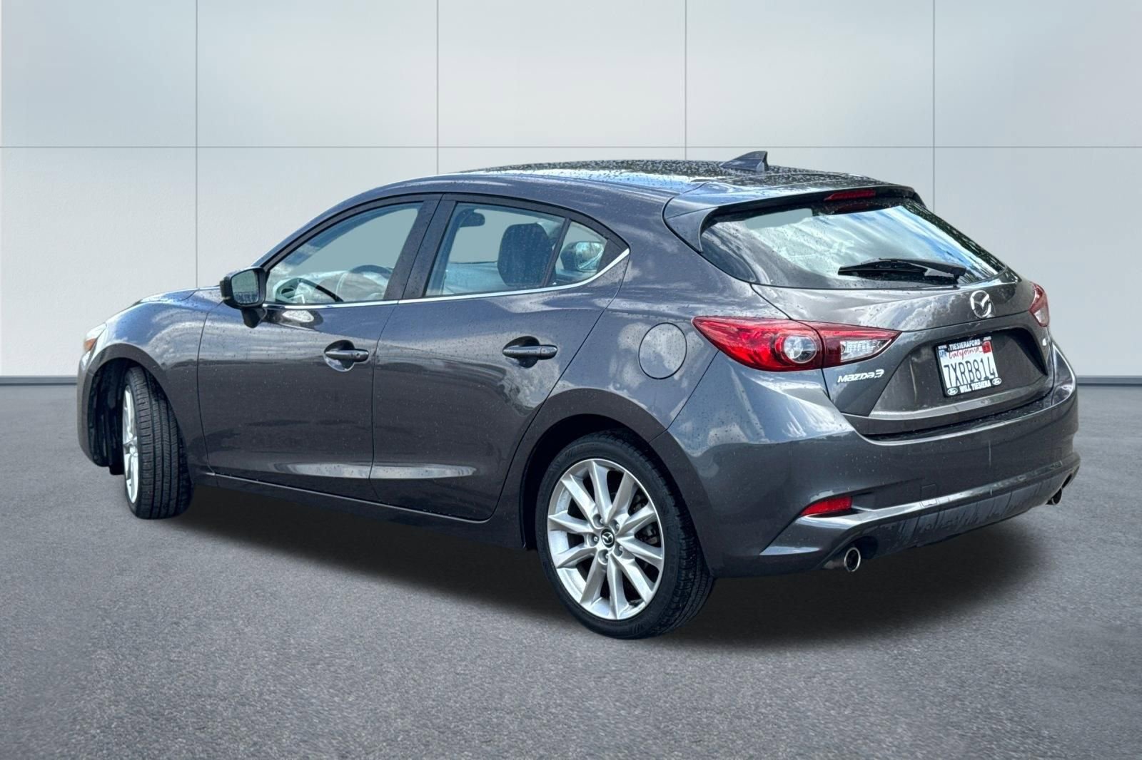 Used 2017 MAZDA MAZDA3 Grand Touring FWD image 7