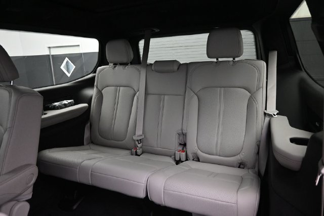 New 2026 Jeep Grand Wagoneer Summit w/ Rear Seat Video Group I AWD/4WD image 21