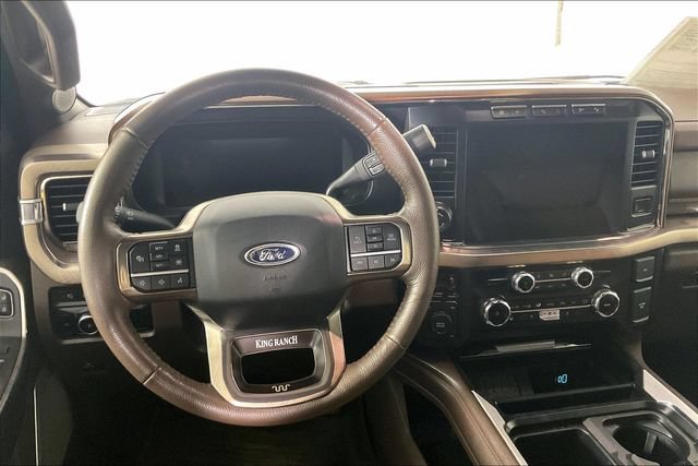 Used 2024 Ford F350 King Ranch AWD/4WD image 3