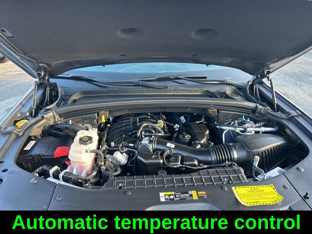 Used 2024 Jeep Grand Cherokee Limited AWD/4WD image 18
