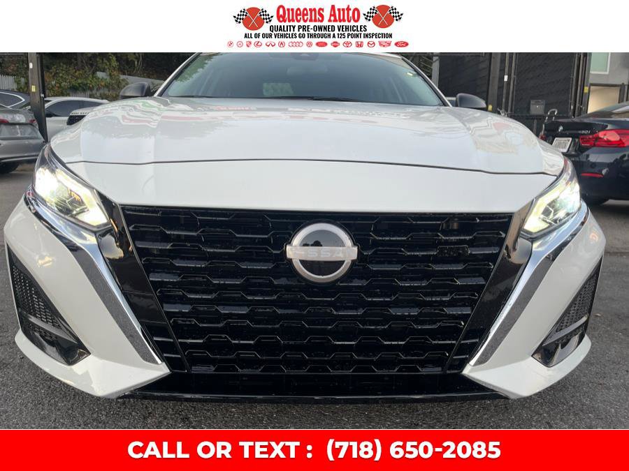 Used 2024 Nissan Altima 2.5 SV image 1