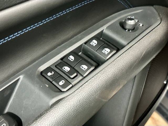 New 2026 Jeep Compass Latitude image 18