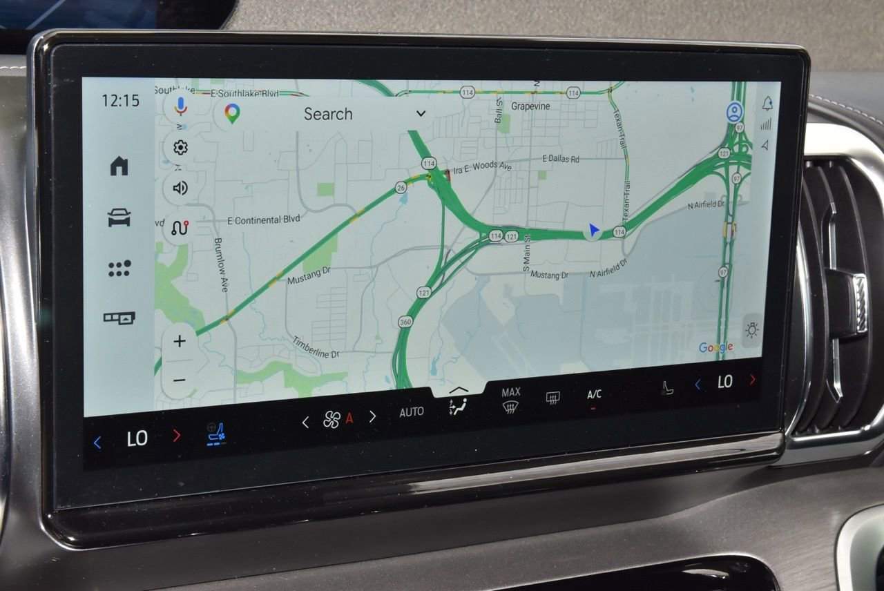 Certified 2025 Ford Expedition Platinum image 28