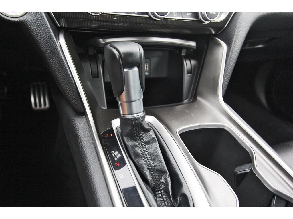 Used 2018 Honda Accord Sport image 24