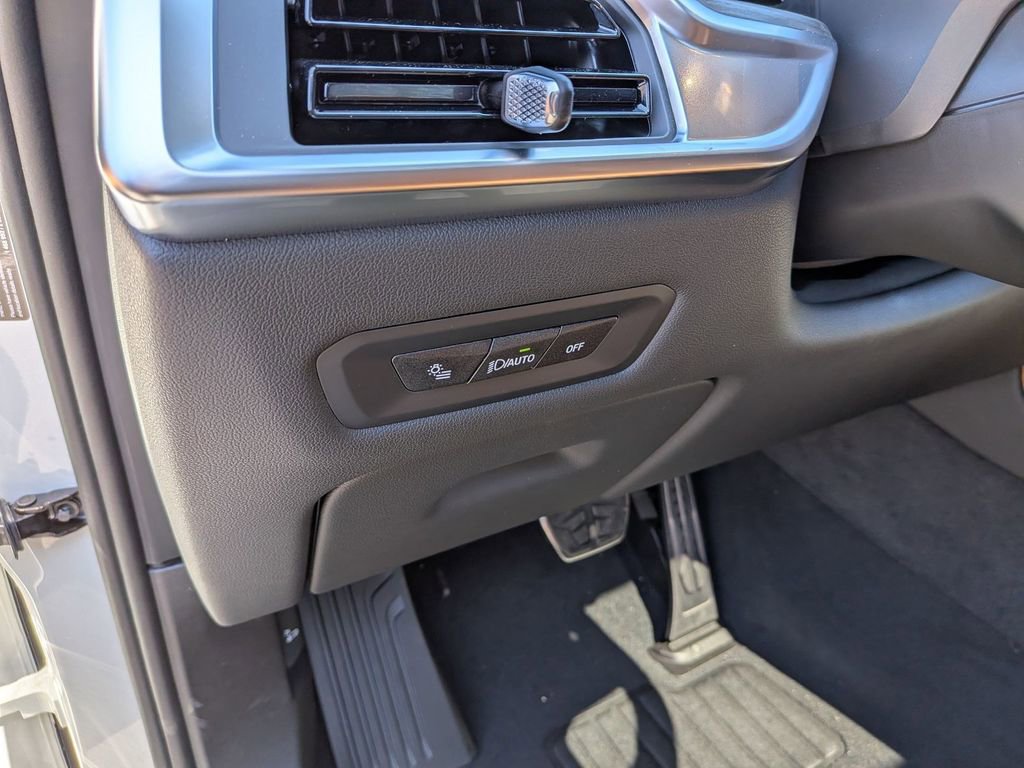 New 2026 BMW X5 xDrive40i image 17
