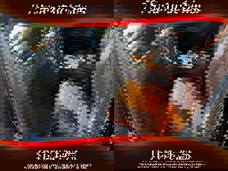 Used 2015 Cadillac XTS Luxury w/ Driver Awareness Package image 8