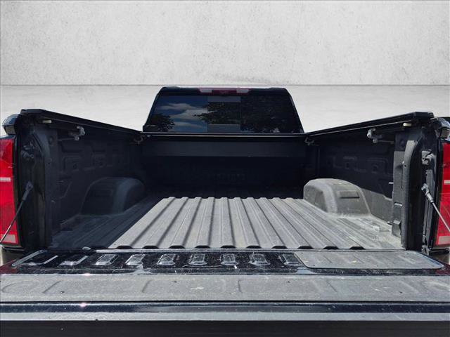 Used 2024 Chevrolet Silverado 3500 High Country w/ Technology Package AWD/4WD image 6