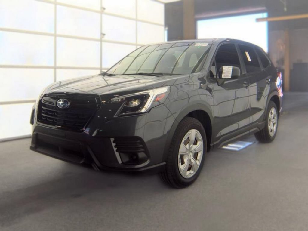 Used 2023 Subaru Forester AWD/4WD image 2