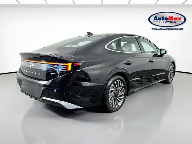 Used 2024 Hyundai Sonata Limited image 2