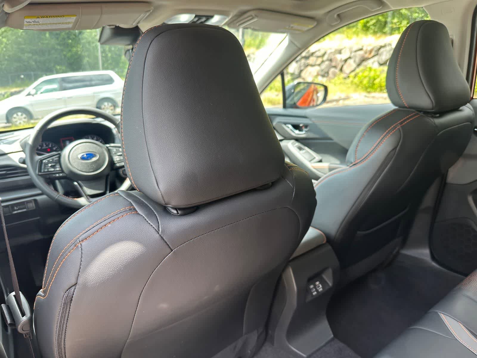 Certified 2025 Subaru Crosstrek 2.5i Limited w/ Crosstrek Mirror Package AWD/4WD image 9