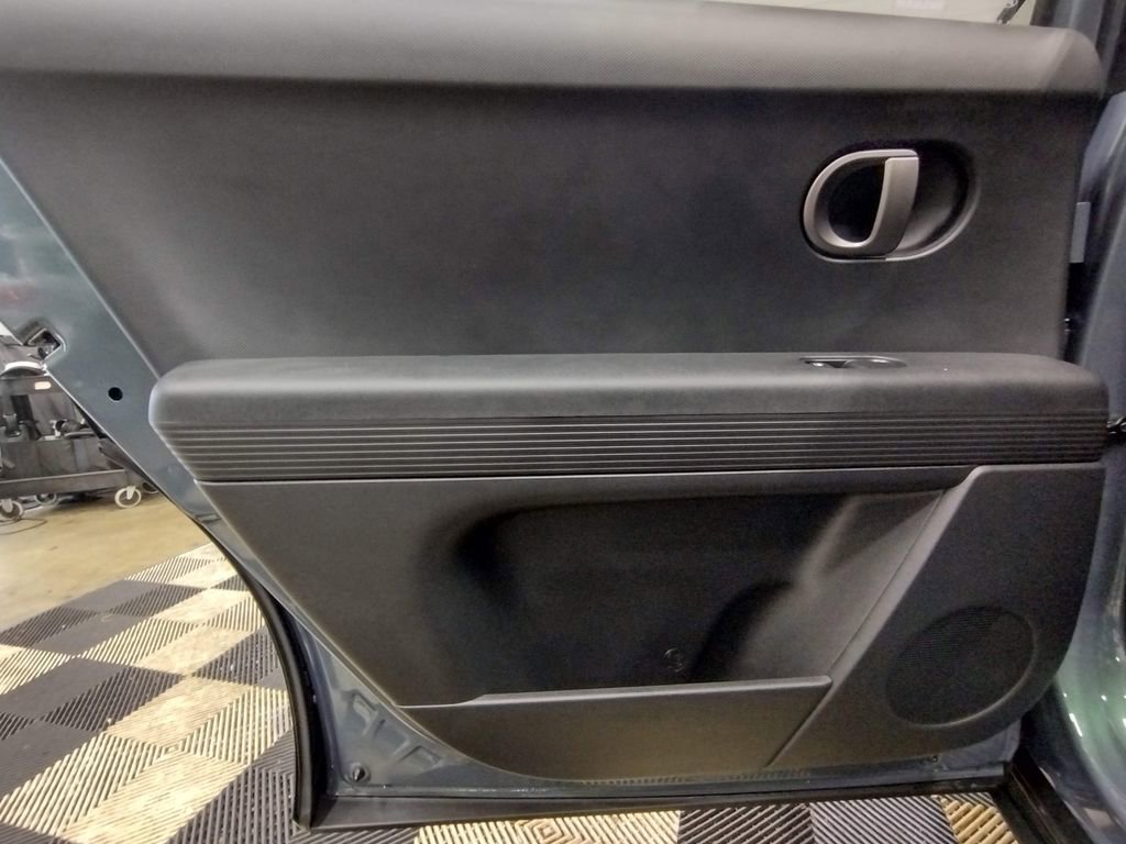 Used 2025 Hyundai Ioniq 5 SE image 36