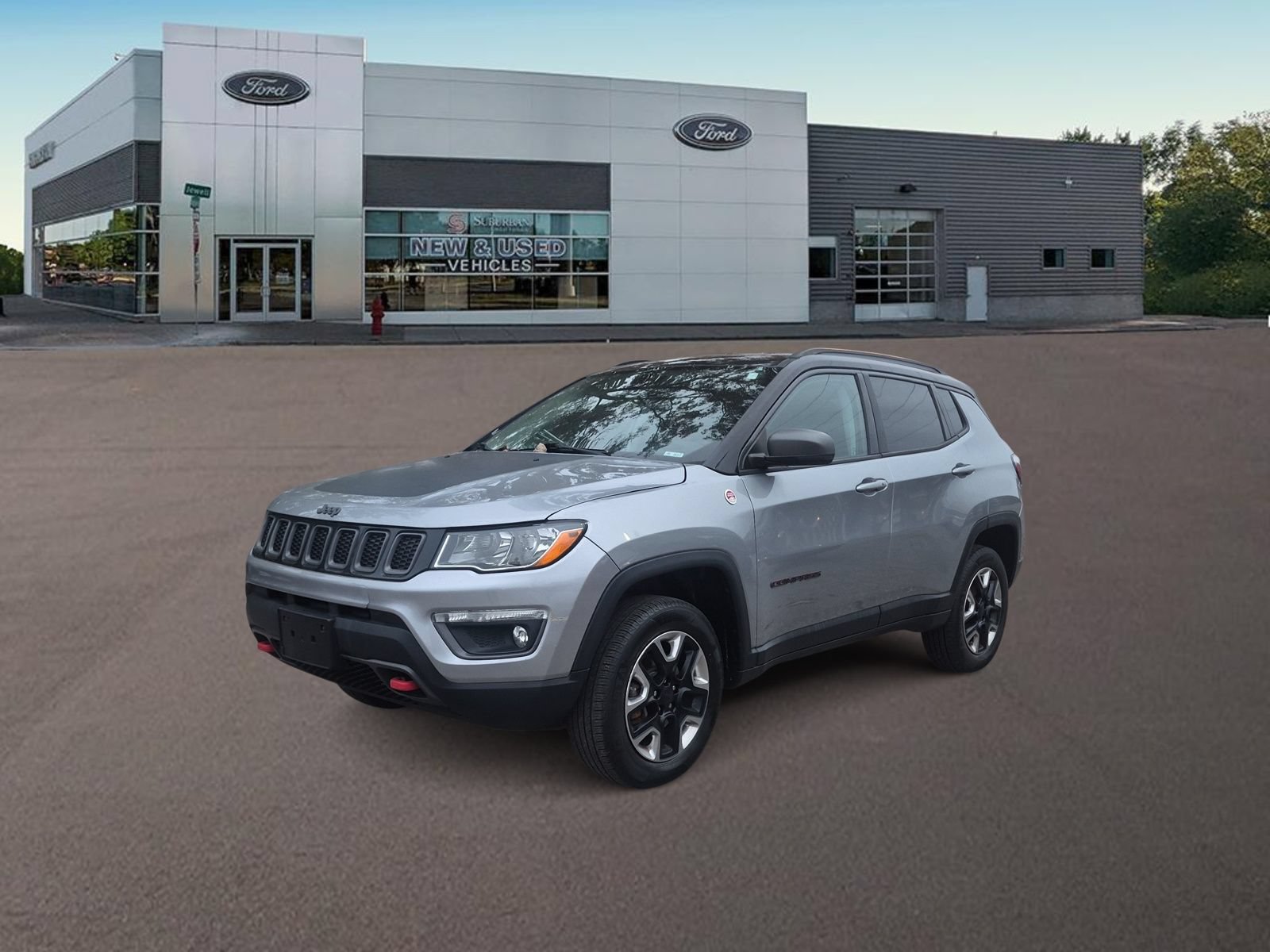 Used 2018 Jeep Compass Latitude w/ Popular Equipment Group AWD/4WD image 4
