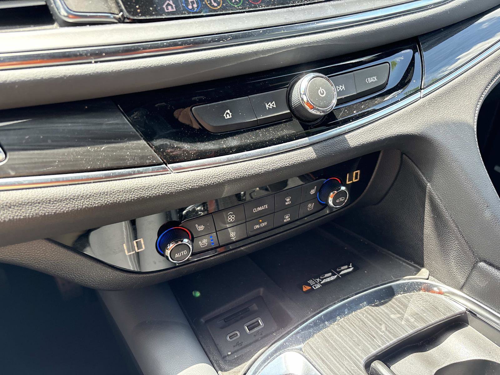 Certified 2022 Buick Enclave Premium FWD image 25