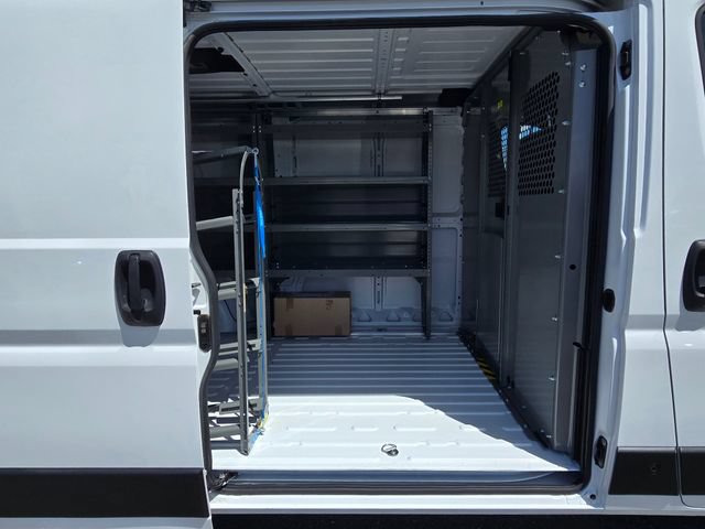 Used 2025 RAM ProMaster 2500 w/ Quick Order Package 22G SLT FWD image 21