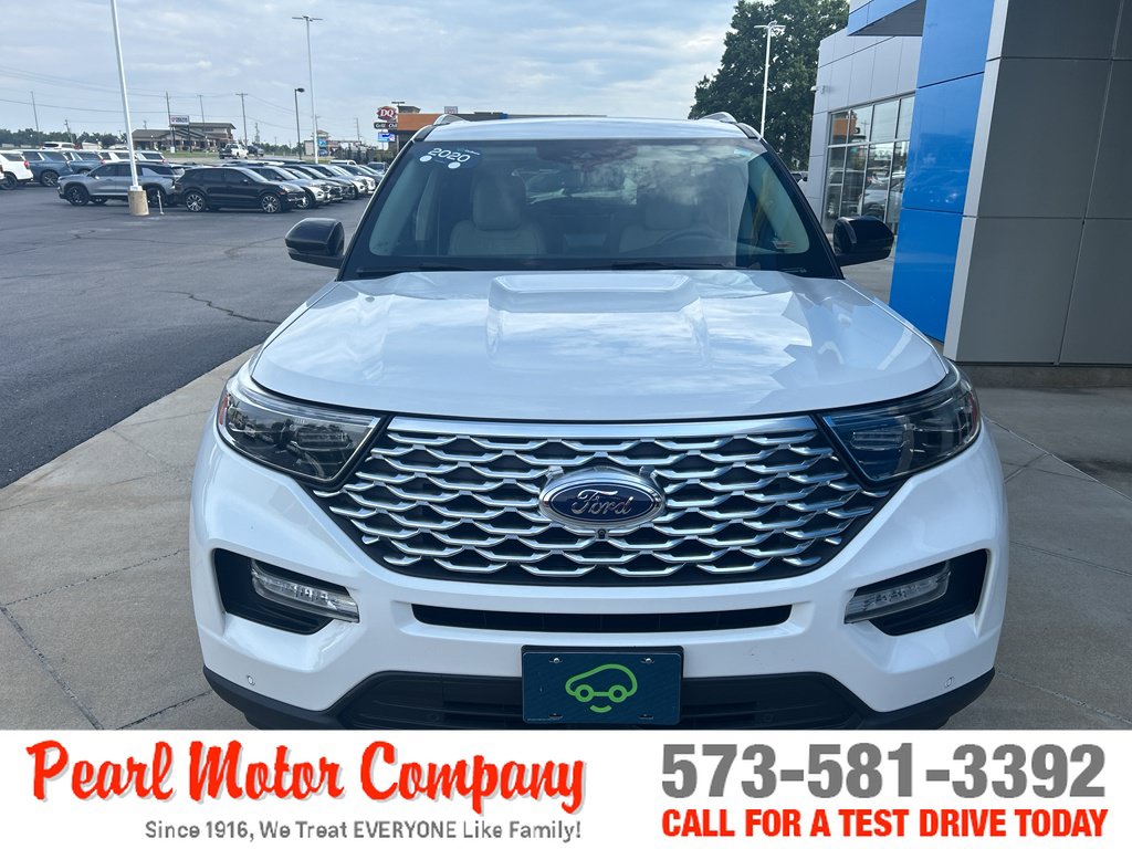 Used 2020 Ford Explorer Platinum w/ Premium Technology Package AWD/4WD image 2