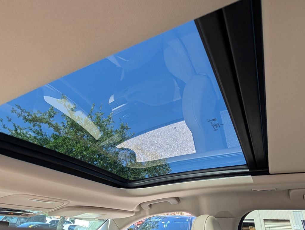 Certified 2023 Lincoln Aviator Reserve RWD image 15