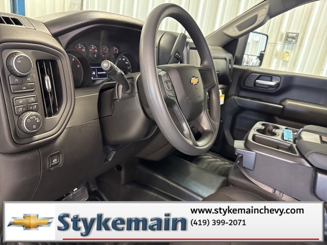 New 2026 Chevrolet Silverado 3500 W/T image 38