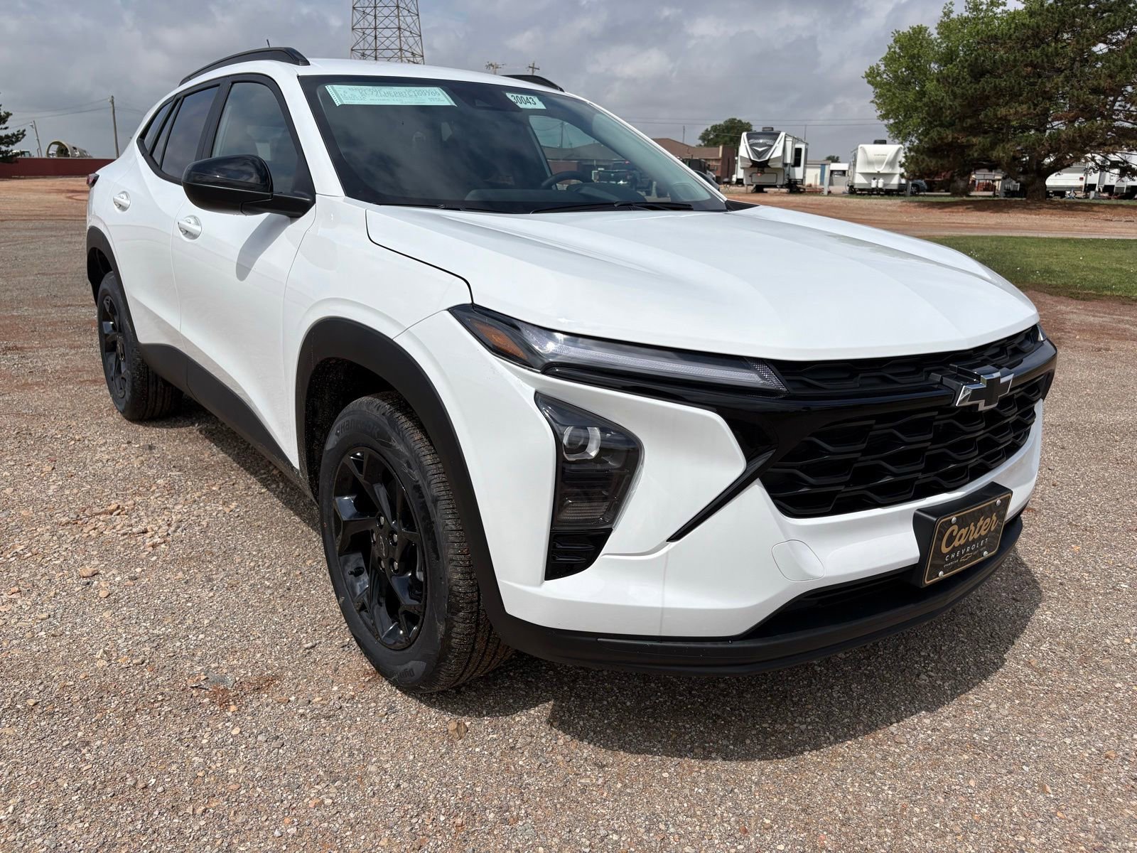 New 2026 Chevrolet Trax LT w/ Driver Confidence Package FWD image 2