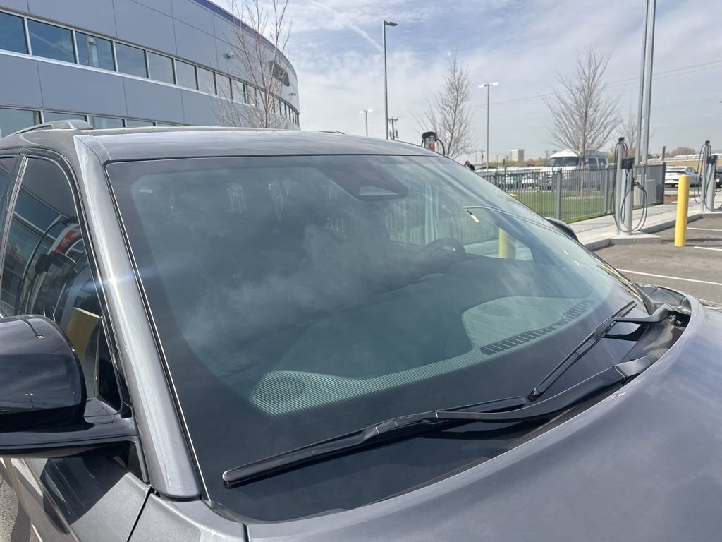 Used 2025 Jeep Grand Cherokee Altitude image 5