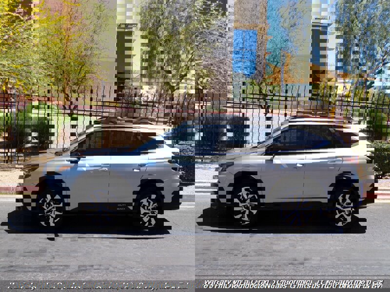 Used 2020 Subaru Outback image 8