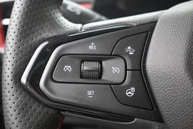 Used 2024 Chevrolet TrailBlazer RS w/ Driver Confidence Package FWD image 19
