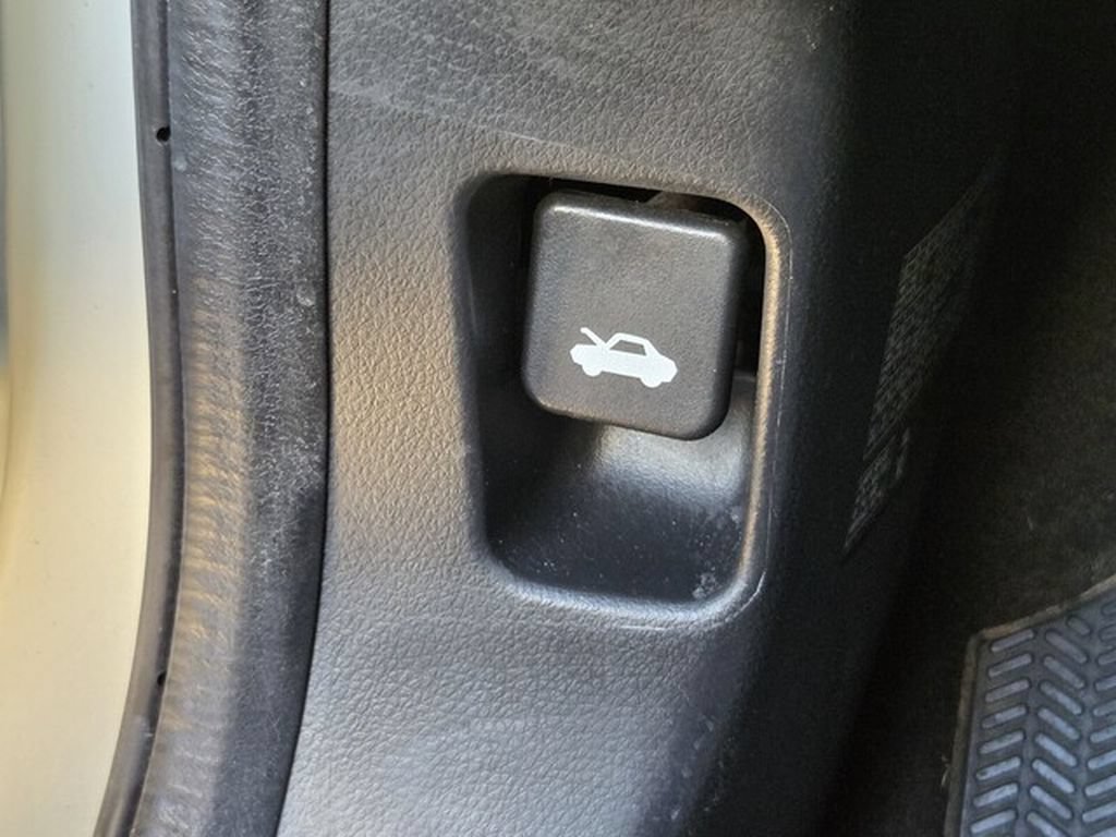 Used 2018 Honda Civic Sport image 28