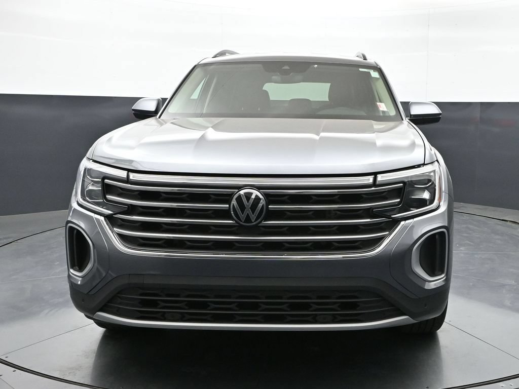 Used 2025 Volkswagen Atlas SE AWD/4WD image 29