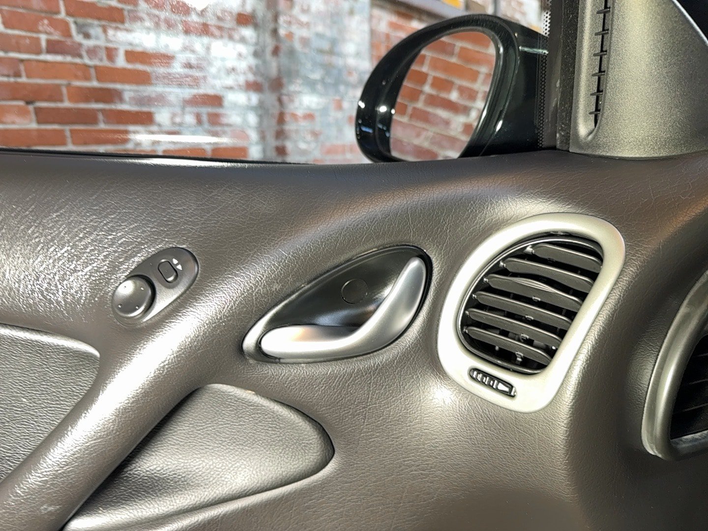 Used 2005 Pontiac GTO RWD image 46