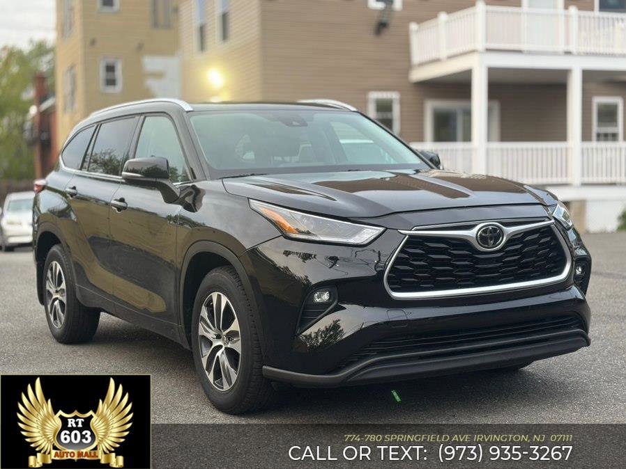 Used 2026 Toyota RAV4 XLE Premium AWD/4WD image 3