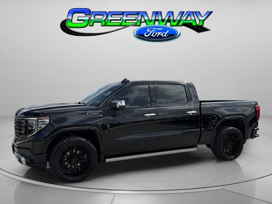Used 2023 GMC Sierra 1500 Denali Ultimate AWD/4WD image 1