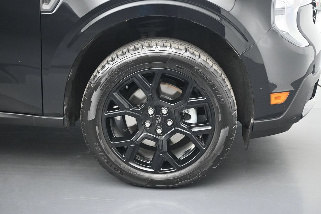 Certified 2025 Ford Maverick XLT w/ XLT Luxury Package AWD/4WD image 24