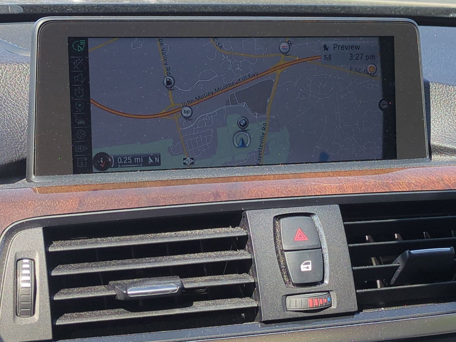 Used 2015 BMW 328i xDrive Sedan AWD/4WD image 24