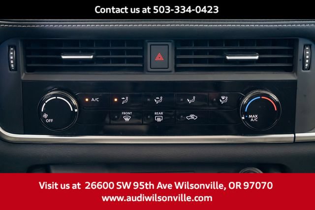 Used 2023 Nissan Rogue S AWD/4WD image 12