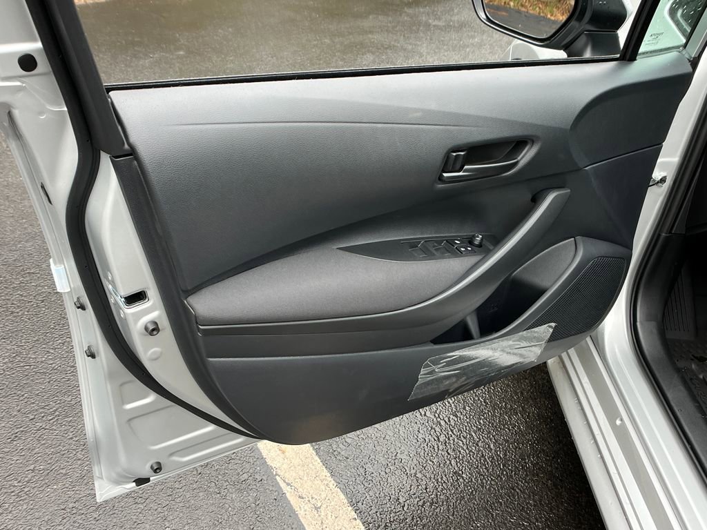 New 2026 Toyota Corolla LE FWD image 11