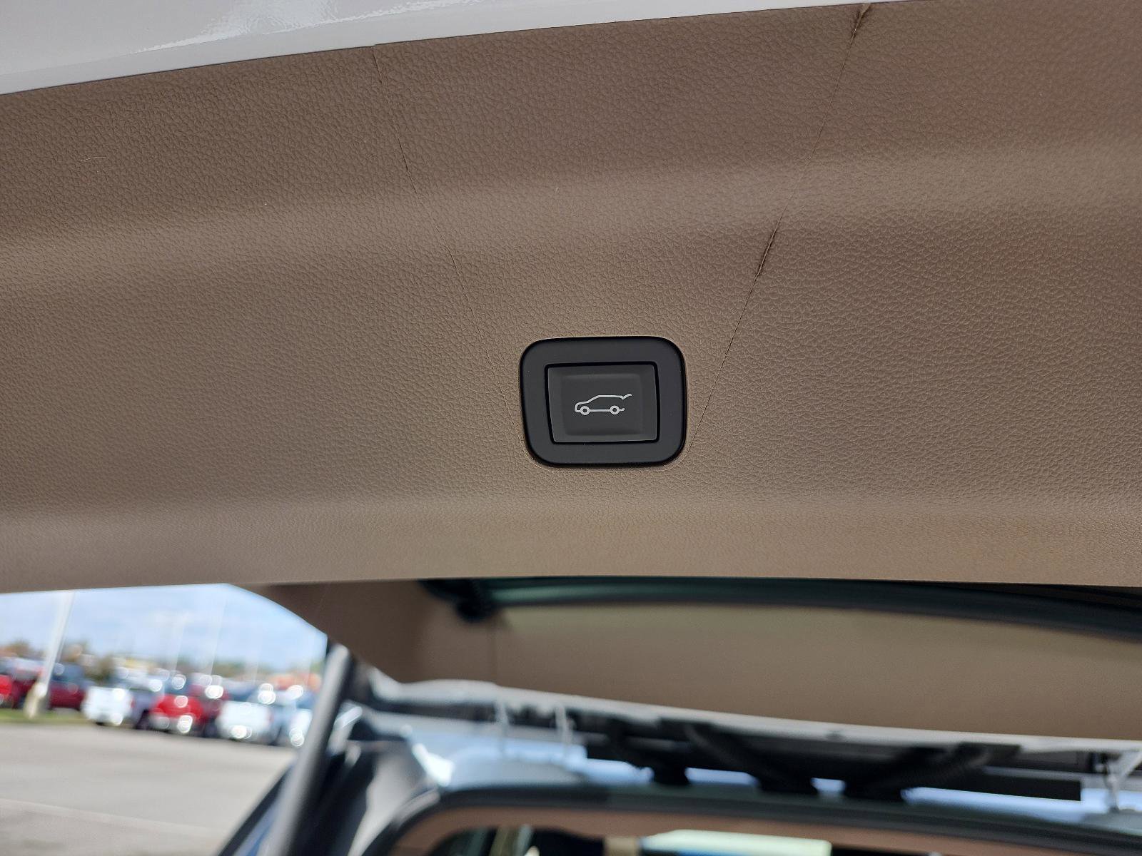 New 2026 GMC Yukon Denali image 8