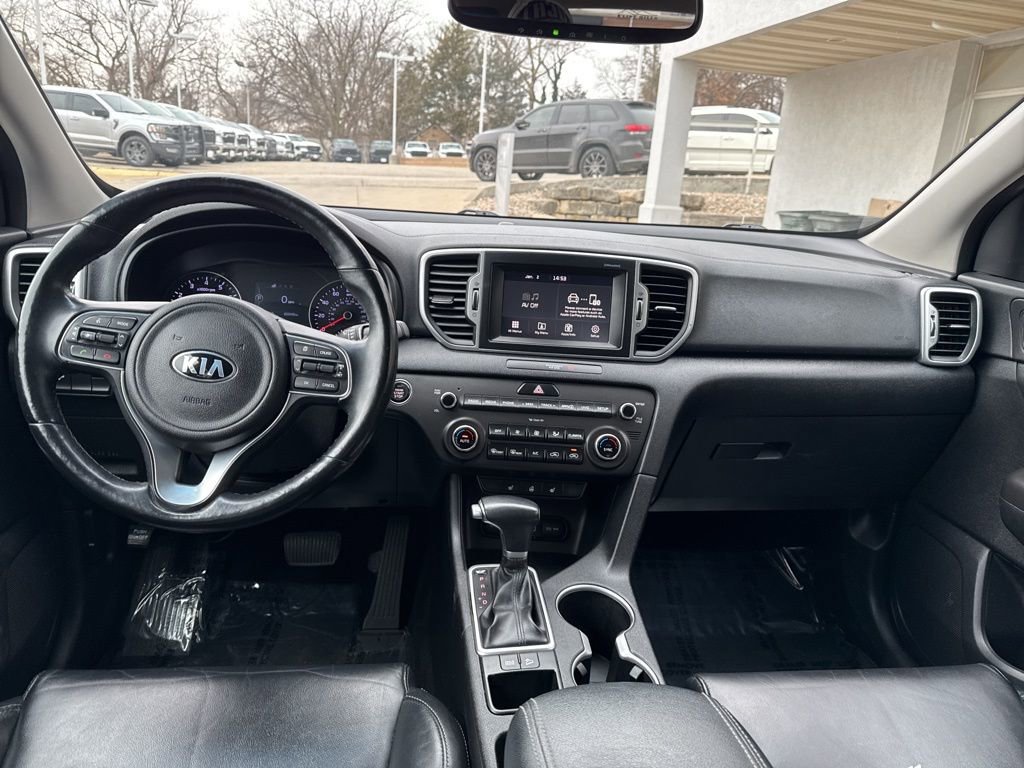 Used 2017 Kia Sportage EX w/ EX Premium Package image 12