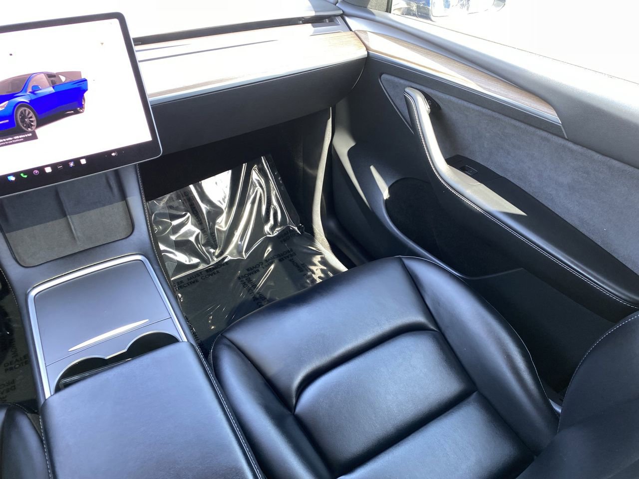 Used 2023 Tesla Model Y Long Range AWD/4WD image 18