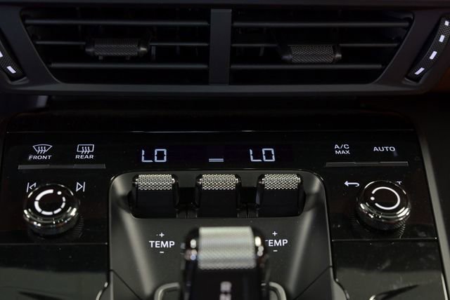 Used 2026 Porsche 911 Carrera GTS image 54