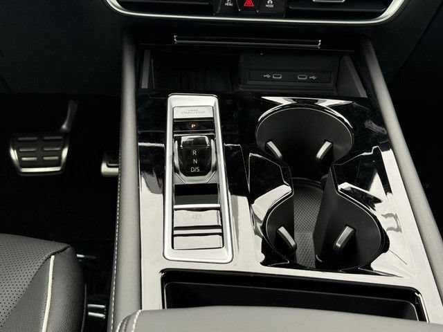 New 2026 Volkswagen Atlas SEL Premium R-Line AWD/4WD image 8