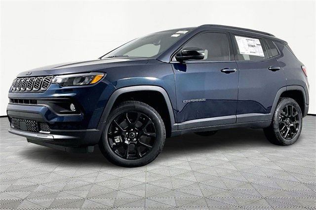 New 2026 Jeep Compass Latitude image 1