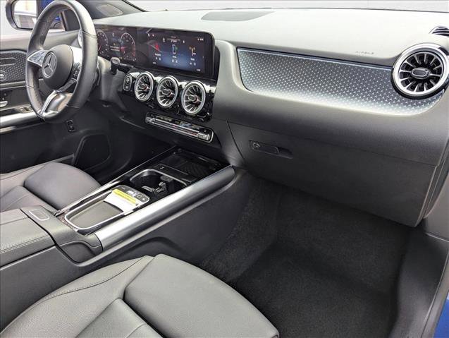 Used 2025 Mercedes-Benz GLA 250 image 21