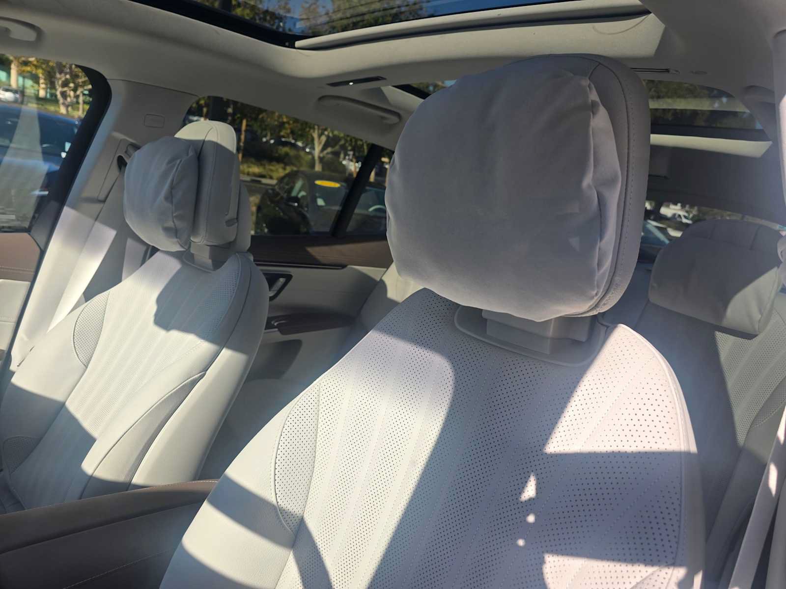 New 2027 Mercedes-Benz EQS 400 4MATIC SUV image 24
