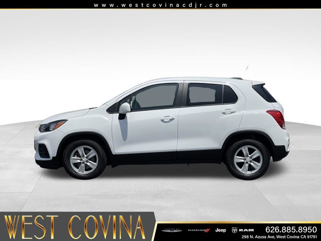 Used 2022 Chevrolet Trax LS w/ Tint and Cruise Package FWD image 8
